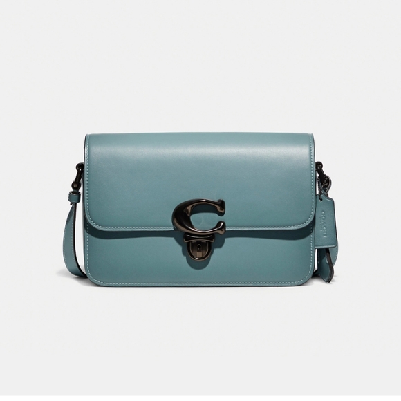 New! Studio Shoulder Bag - Picture 2 of 14